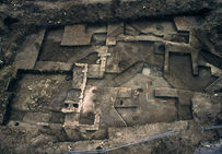 Vue de la celia du fanum polygonal de Beaulieu qui succède à un édifice de la fin de la période gauloise dont la fonction nous est inconnue.